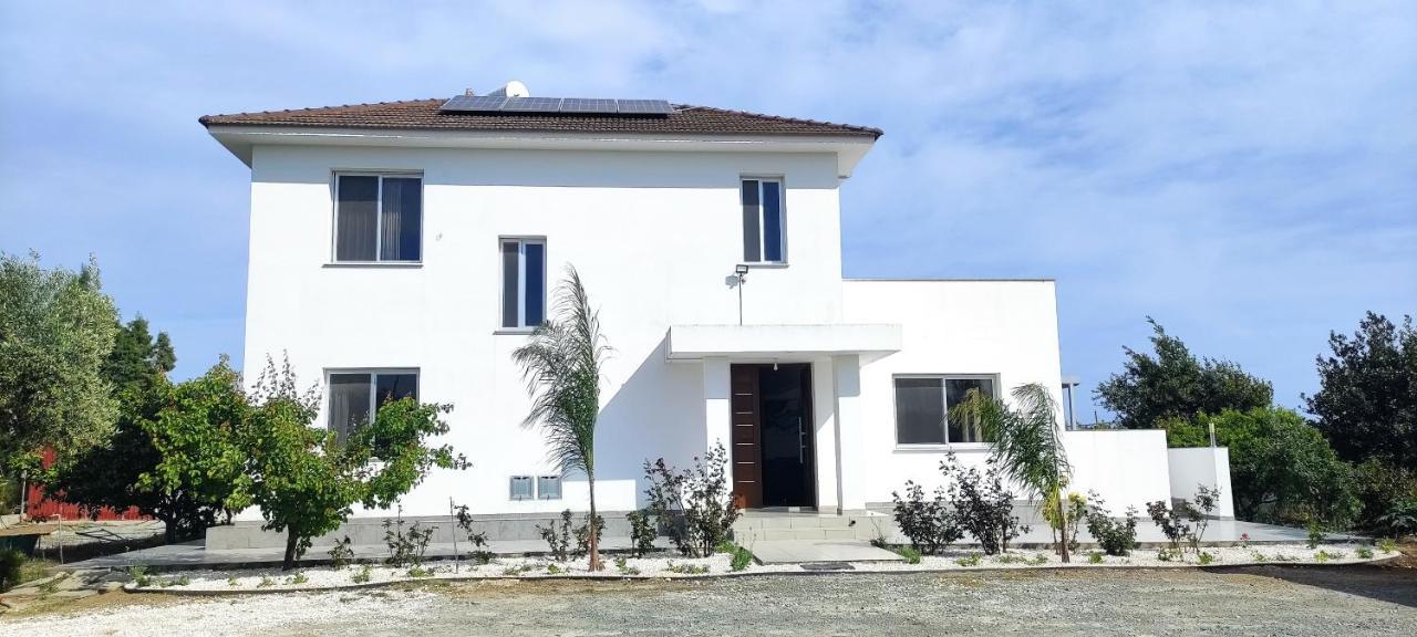 Kiti Village Villa, Cyprus, Salt-Water Pool, 6 Bedrooms, Larnaca Екстер'єр фото